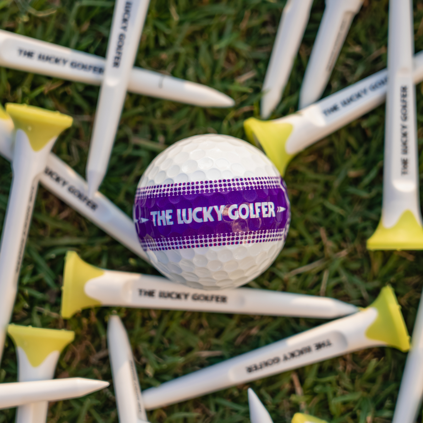 Premium 4 layer urethane golf ball with alignment design The Lucky Golfer