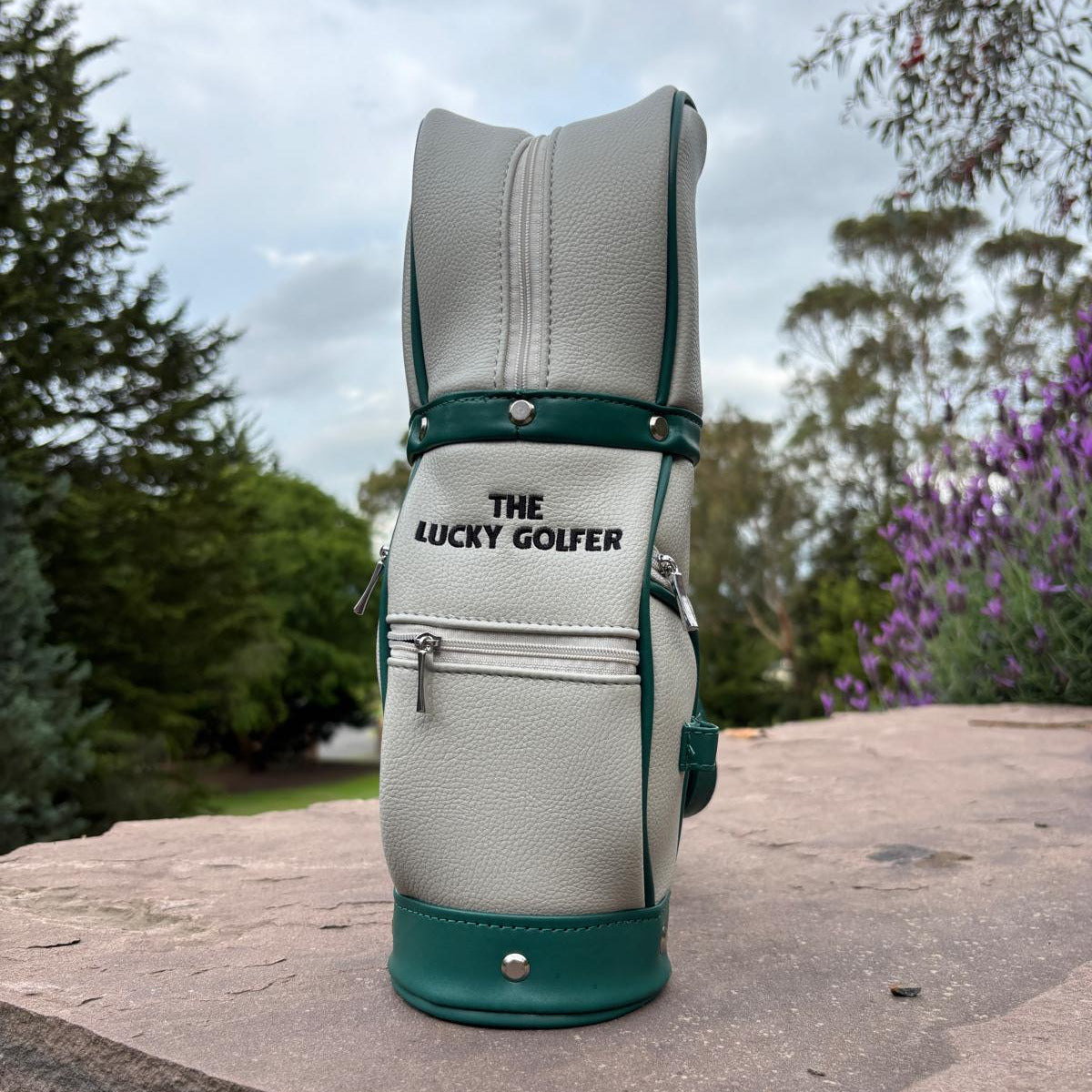 The Lucky Golfer Women’s Crossbody Mini Golf Bag